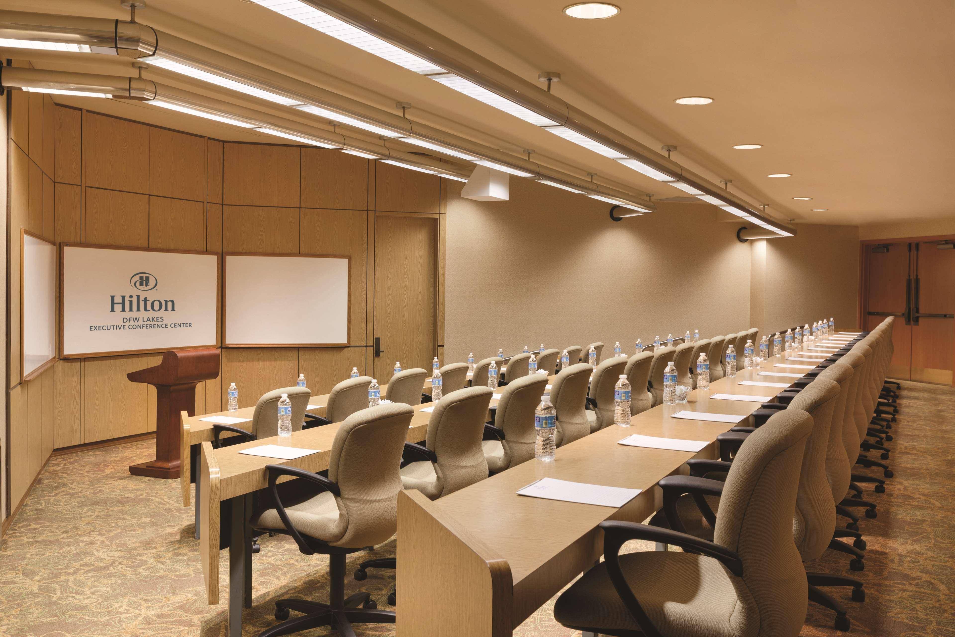 Hilton Dfw Lakes Executive Conference Center Grapevine Exterior foto