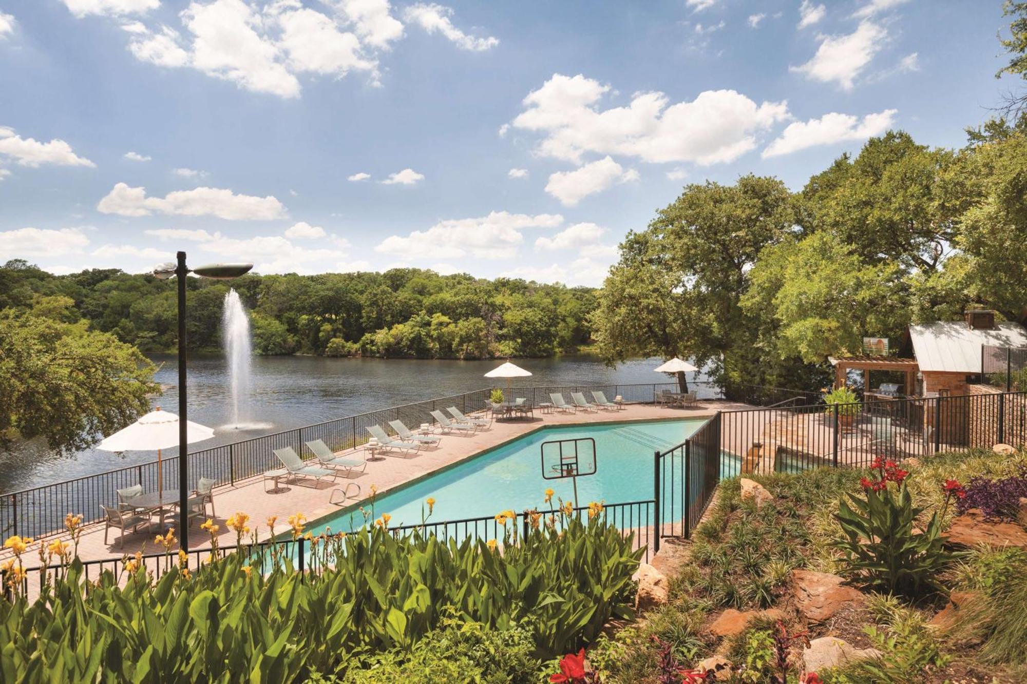 Hilton Dfw Lakes Executive Conference Center Grapevine Exterior foto